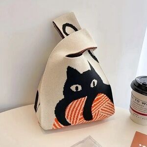 ✨✨💕Knitted Bag with Cat Embroidery New ✨🐱🐱